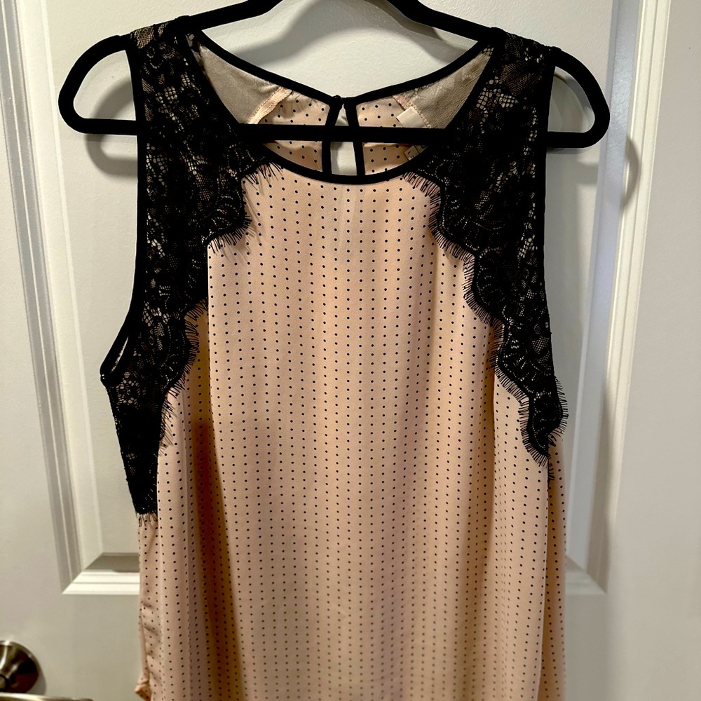 Loft sleeveless lacetop blouse soft pink with black polka dots
